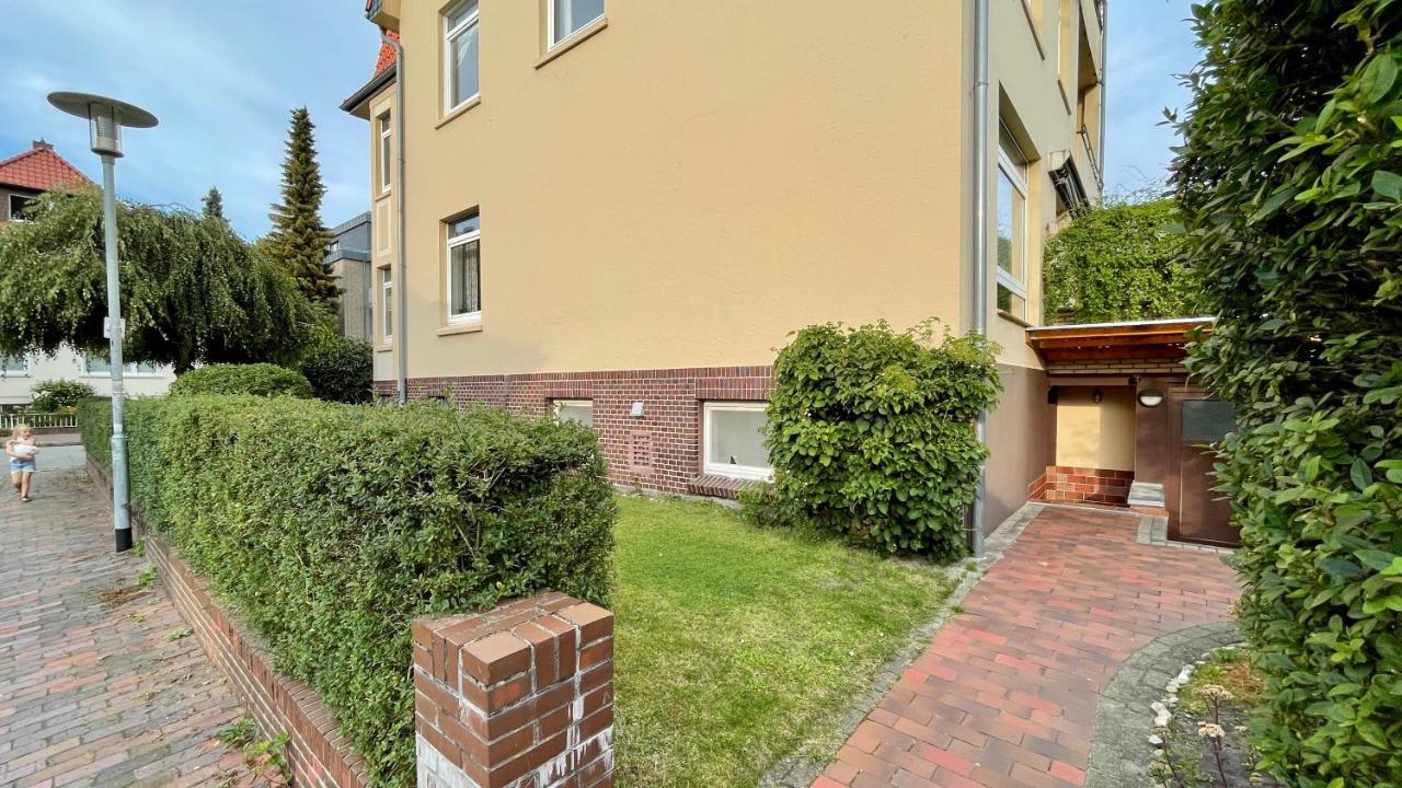 Ruhiges Retreat Souterrain-Apartment Werbach Naehe Pferdemarkt W31 Oldenburg Exterior photo