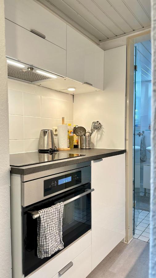 Ruhiges Retreat Souterrain-Apartment Werbach Naehe Pferdemarkt W31 Oldenburg Exterior photo