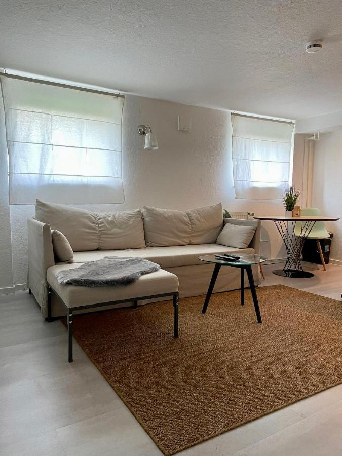 Ruhiges Retreat Souterrain-Apartment Werbach Naehe Pferdemarkt W31 Oldenburg Exterior photo