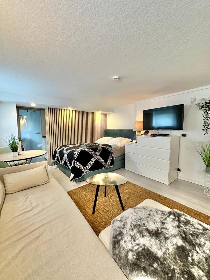Ruhiges Retreat Souterrain-Apartment Werbach Naehe Pferdemarkt W31 Oldenburg Exterior photo