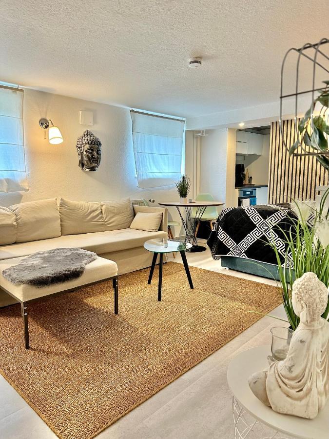 Ruhiges Retreat Souterrain-Apartment Werbach Naehe Pferdemarkt W31 Oldenburg Exterior photo